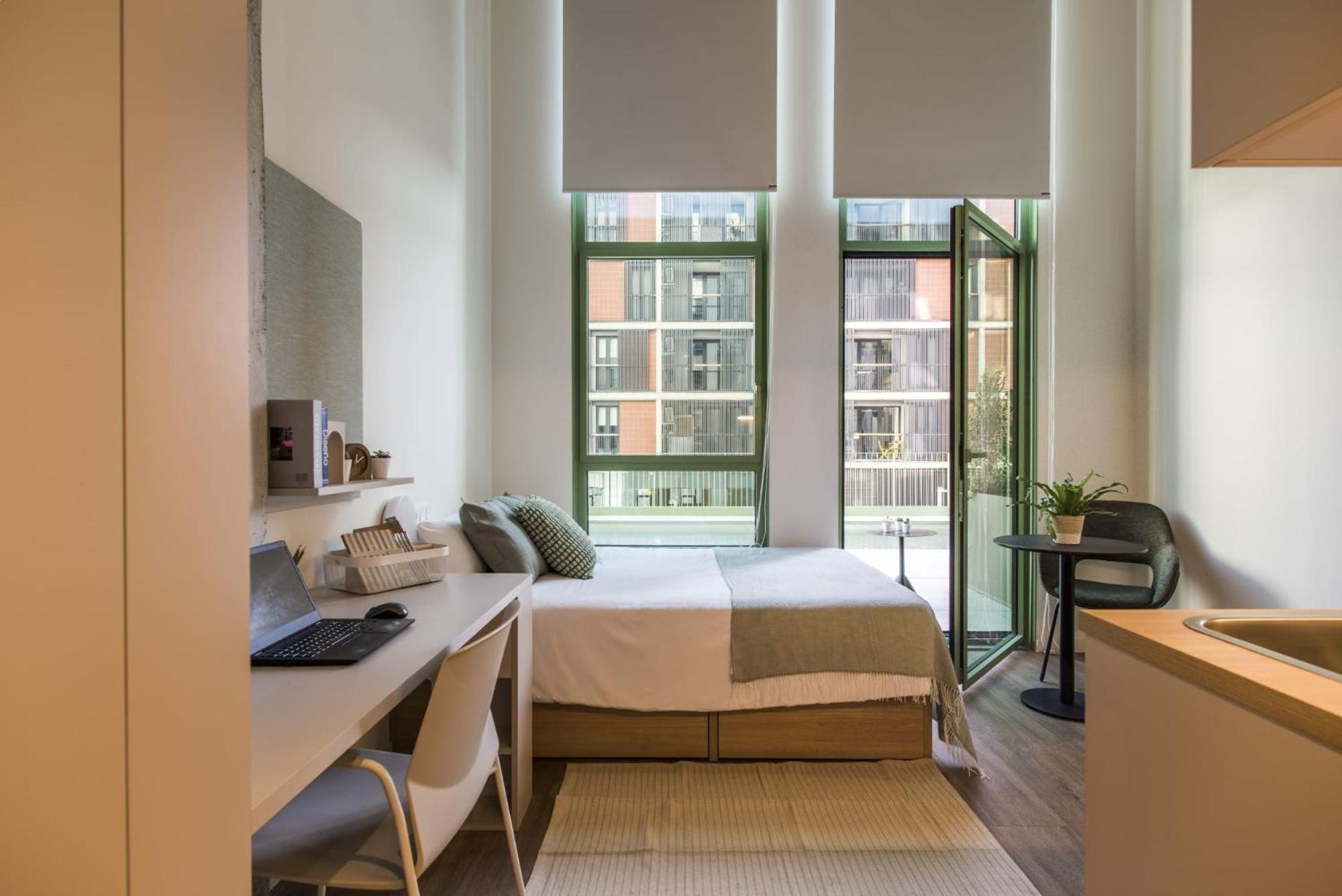Exclusivamente Para Estudiantes Lujosas Y Estudios Elegantes En Cristobal De Moura Appartement