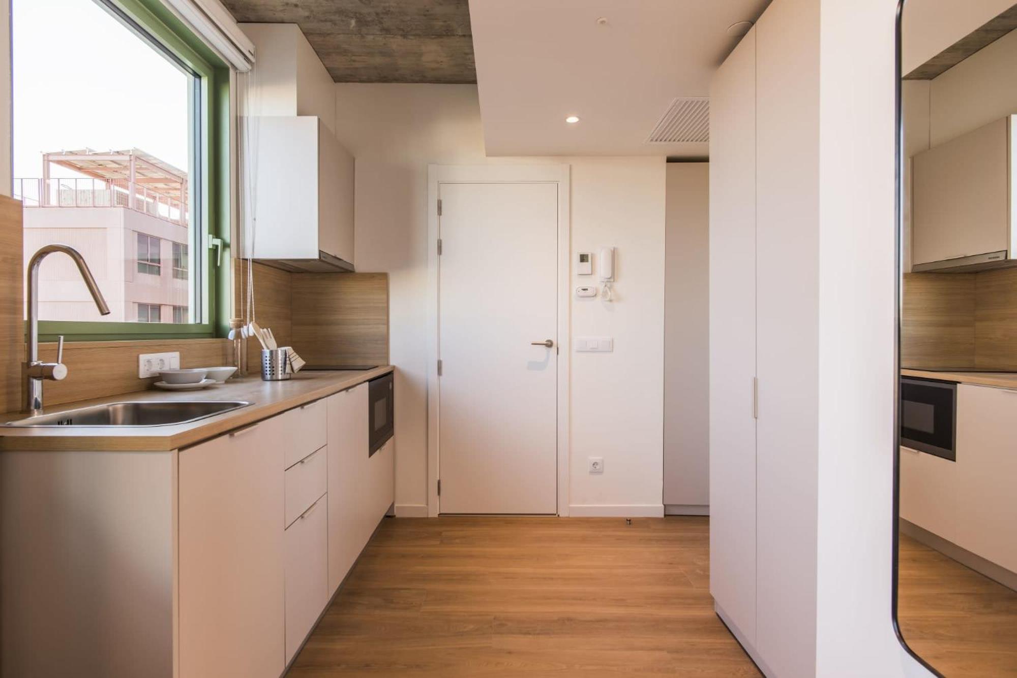 Exclusivamente Para Estudiantes Lujosas Y Estudios Elegantes En Cristobal De Moura Appartement